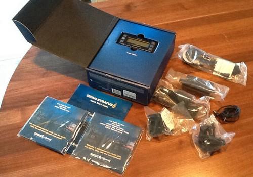 Sirius xm stratus 6 dock-&-play satellite radio receiver with car kit sdsv6v1