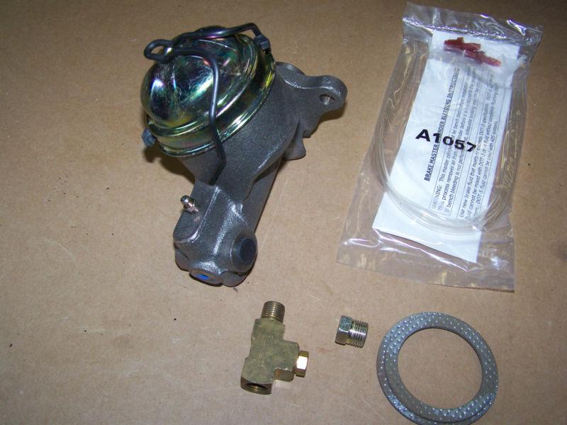 New, reproduction 1962 pontiac (with power brakes) master cylinder