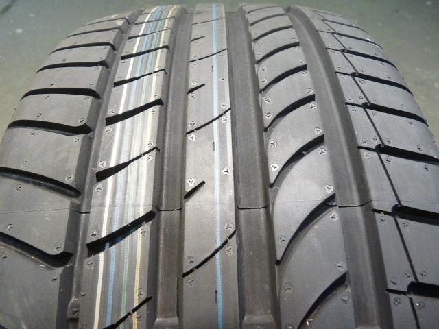 One brand new, dunlop sp sport maxx, 245/40/18, 93y, tire # 85254 qw