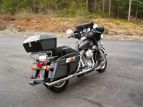 Aftermarket luggage trunk case fits harley touring road king 1