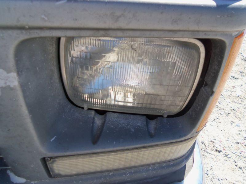 88 89 90 91 92 93 94 95 96 97 98 99 chevy 1500 pickup l. headlight 156426