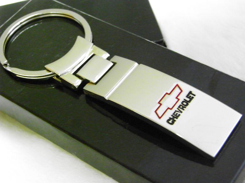 Chevrolet key chain ring equinox traverse tahoe suburban colorado avalanche fob