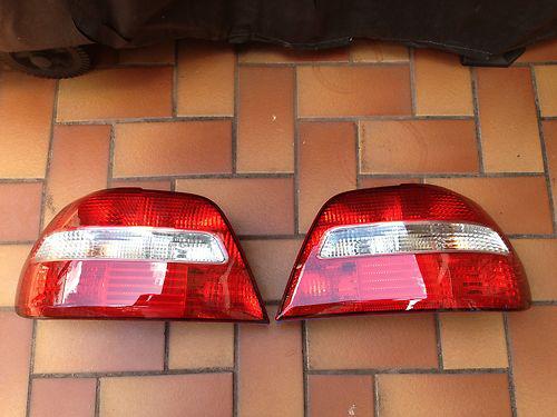 Volvo s40 01 02 03 04 4dr tail lights complete clean lh rh pair set clean