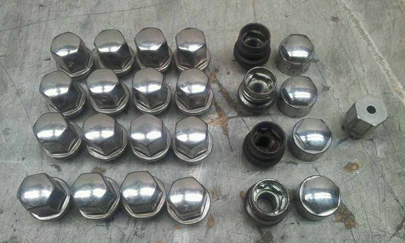 2002-2012 dodge ram 1500 lug nuts with lock lugs