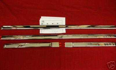 Dodge nitro 2007-2011 chrome body side moldings, oem mopar!