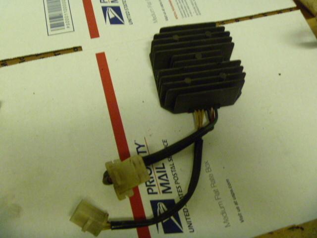 1987 honda ch150 ch 150  voltage regulator rectifier 12 volt 12