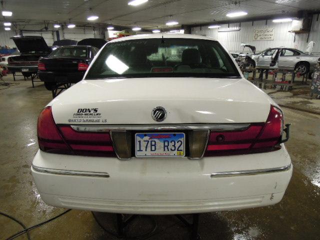 2004 mercury grand marquis front door left 2284855