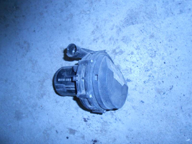 Land rover discovery series 2 or range rover p38 air injection pump