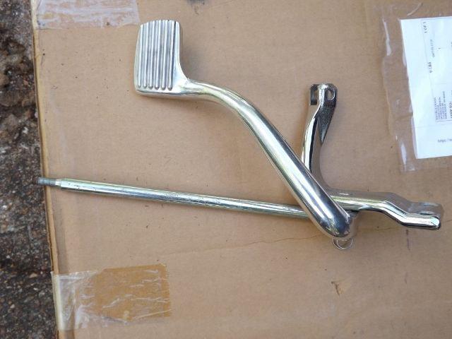 Used brake pedal & rod & mount for peg 08 dyna fxdc 