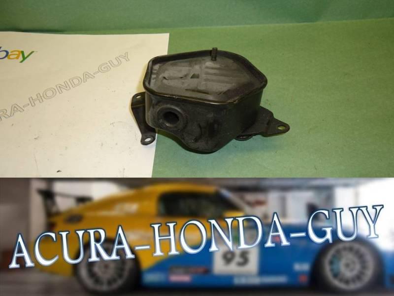 1992-2000 honda civic del sol oil pcv breather box chamber d15 d16