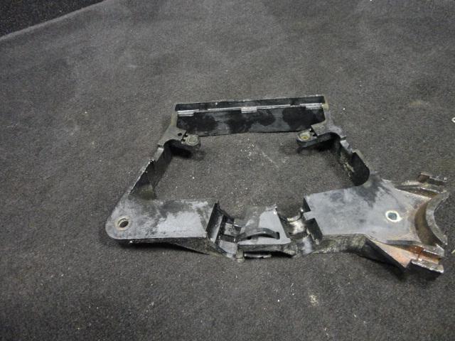 Electrical bracket #583418 johnson/evinrude 1988-1990 120-300hp  boat(357)