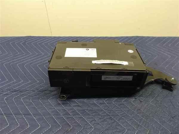 2002 mercedes ml series cd changer six disc oem lkq