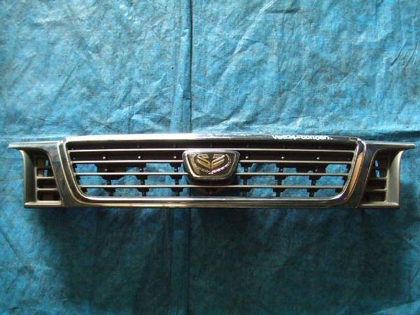 Nissan homy 1998 radiator grille [0210400]