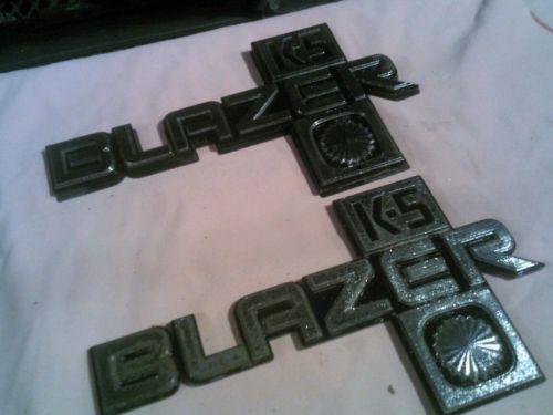 Chevy k5 blazer emblems