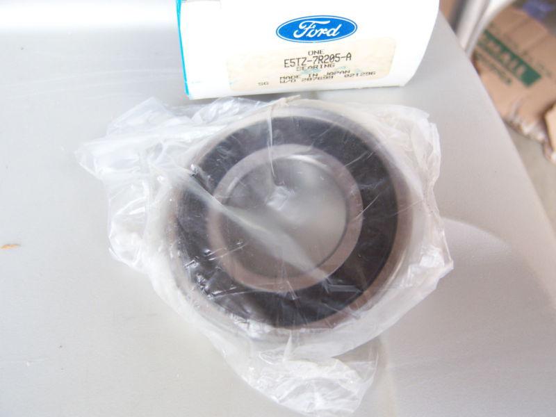 Nos 1986 87 88 89 ford f-series truck bronco trans roller bearing e5tz-7r205-a  