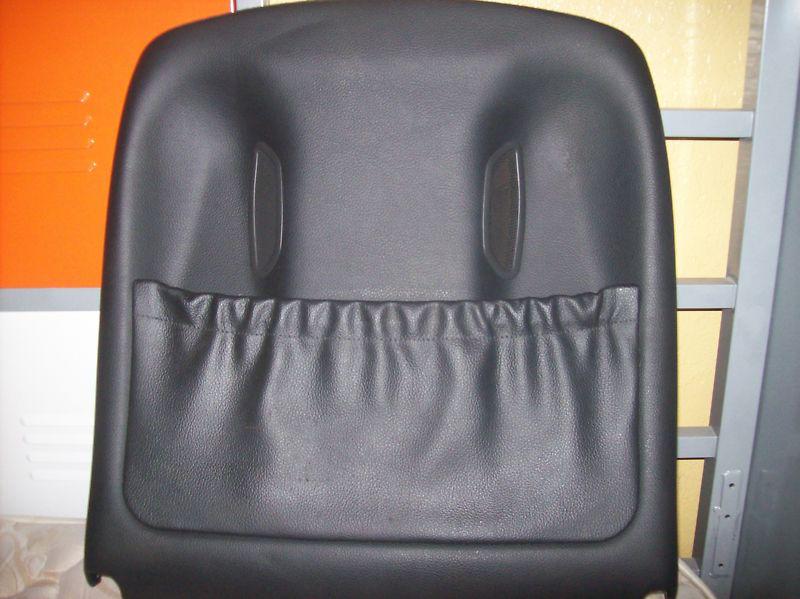 2008 mercedez-benz drive & passenger black leather back seat panels w/ pouch