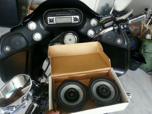 Harley davidson road glide speakers