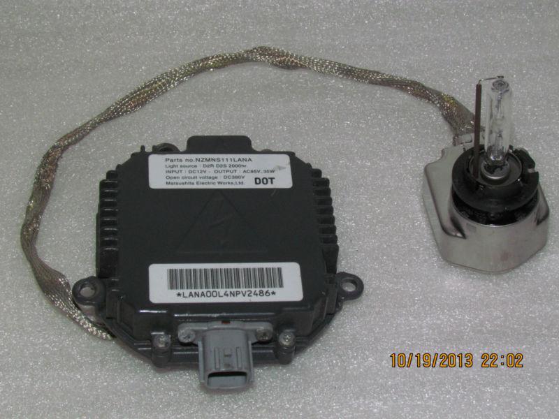 Oem. nissan,infiniti matsushita xenon hid headlight ballast and d2s bulb