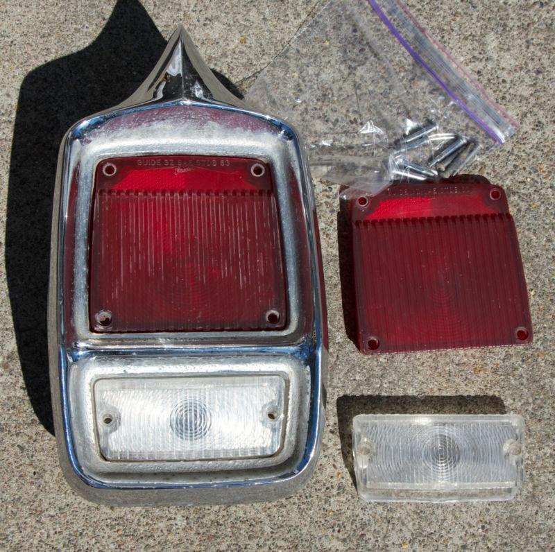 Oldsmobile jetfire tail light assembly set 1963 original