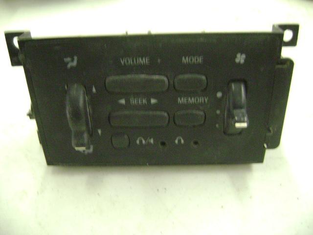 95 96 97 98 99 00 01 ford explorer - rear radio & heat a/c control