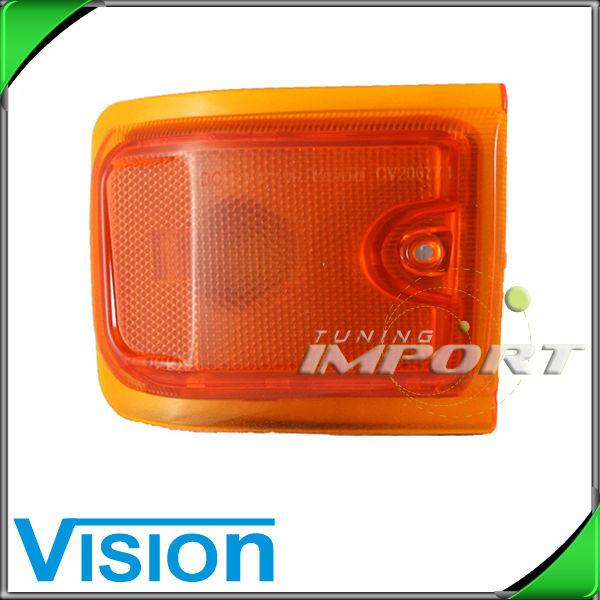 Passenger right r/h side lower corner signal light lamp new 96-02 chevy express