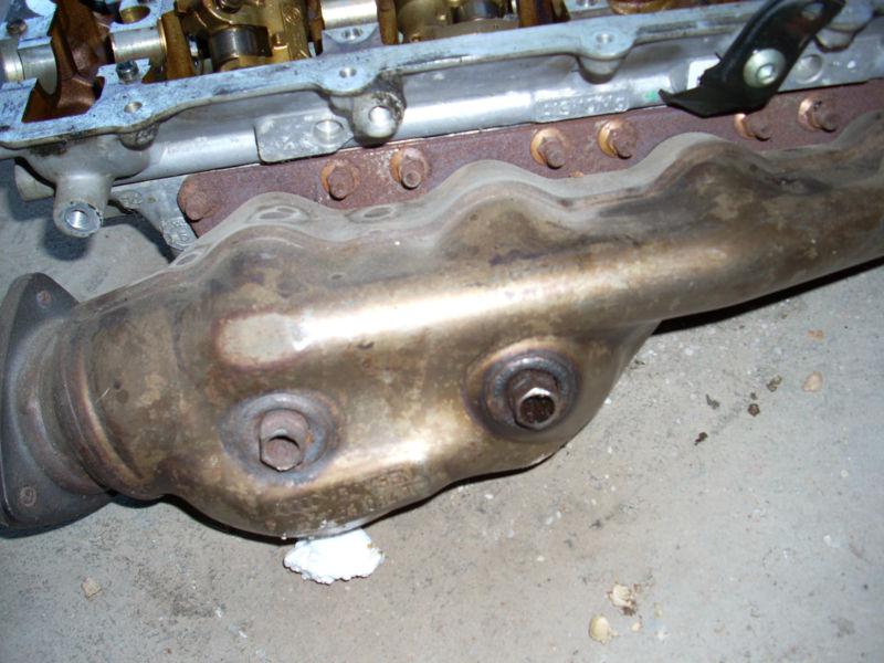 Exaust manifold left side