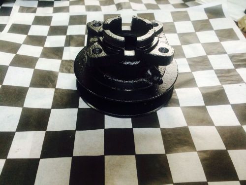 Original jaguar xk120 water pump c4938 used square hub