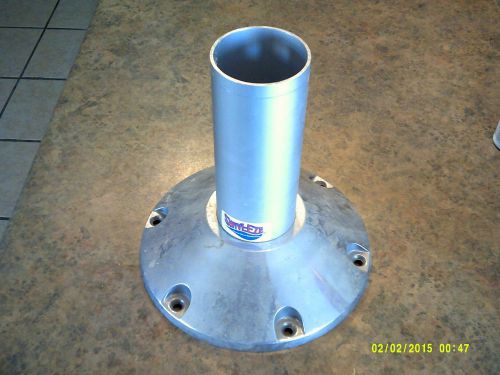 Swivl-eze base #p8210d and 7&#034;riser post like new