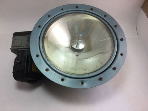 Cessna 310 landing light assy 24v p/n 0322006-10 &amp; g-2905-24