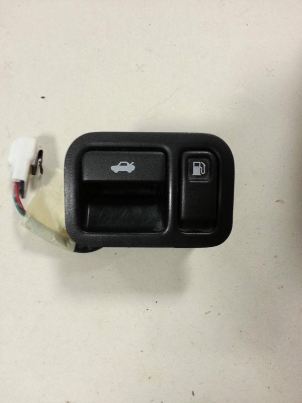 04 05 06 07 08 nissan maxima trunk gas switch lever opener release oem