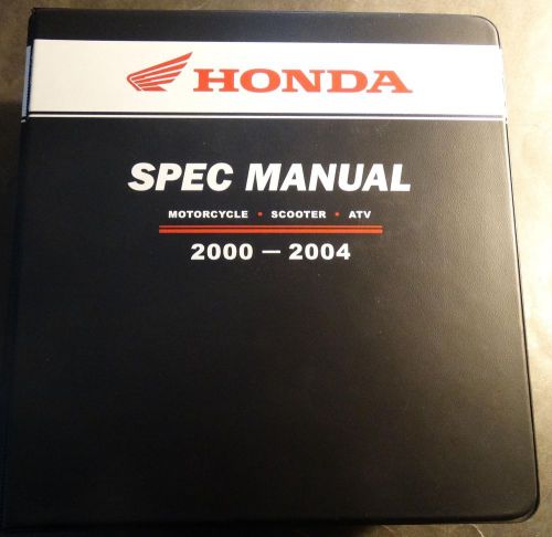 Huge 2000-2004 honda dealer motorcycle, scooter, &amp; atv spec manual (215)