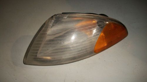 1993 1994 dodge intrepid front left side marker parking/turn signal light oem