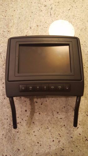 Mercedes rear entertainment headrest dvd monitor gl ml a251 870 0889