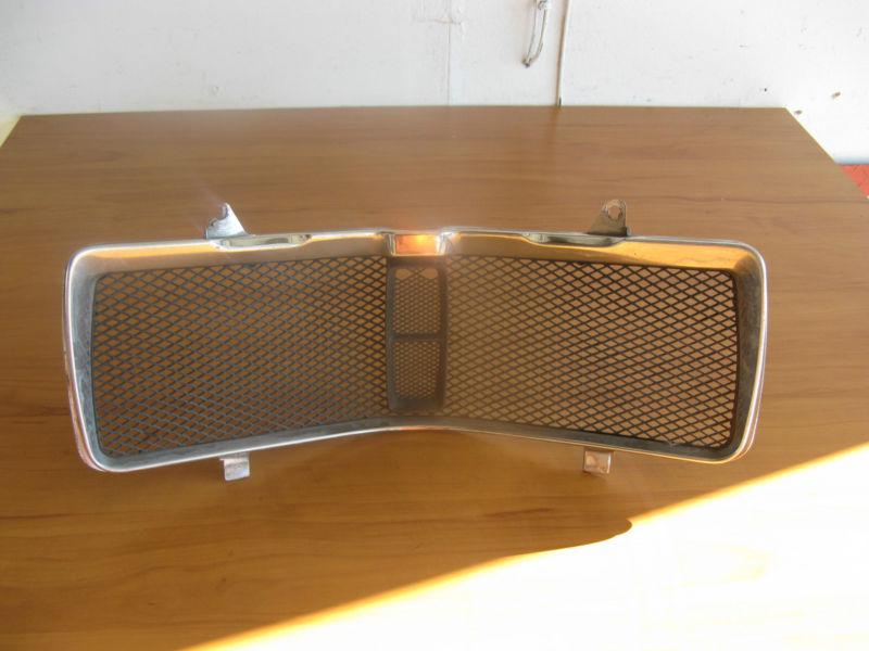 1988-2000 honda goldwing gl1500 radiator grill