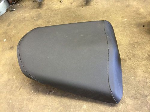 15 16 honda cbr300r cbr 300r 300 oem rear passenger seat pillion