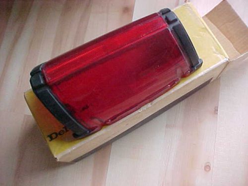 1971 71 oldsmobile rh vista cruiser   tail light lenses  nos gm#5963802