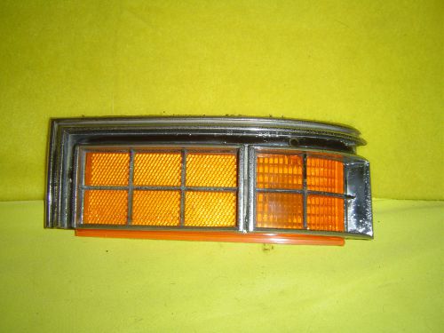 80 81 82 83 84 85 86 87 88 89 dodge diplomat right corner park marker light