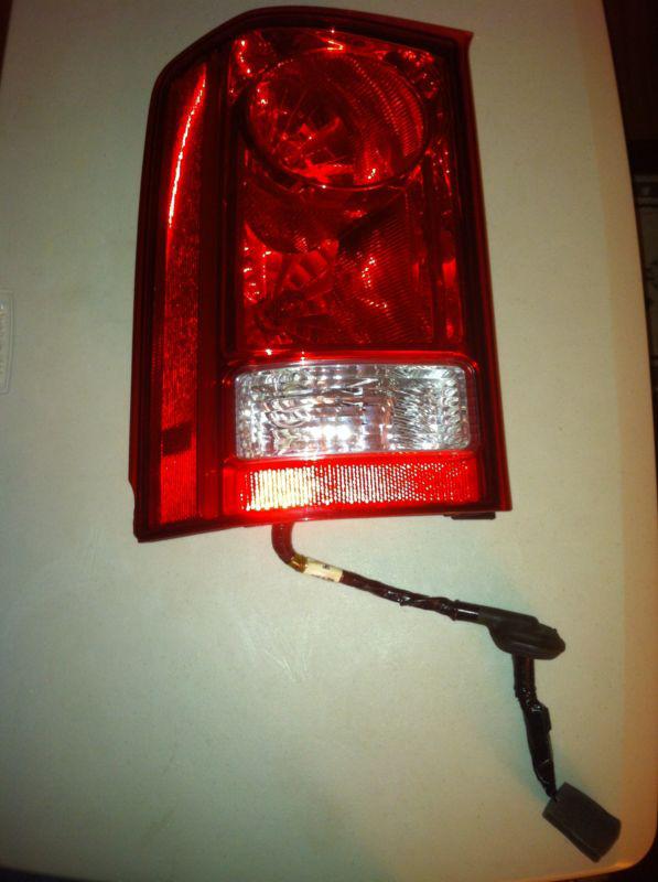 Honda pilot tail light left