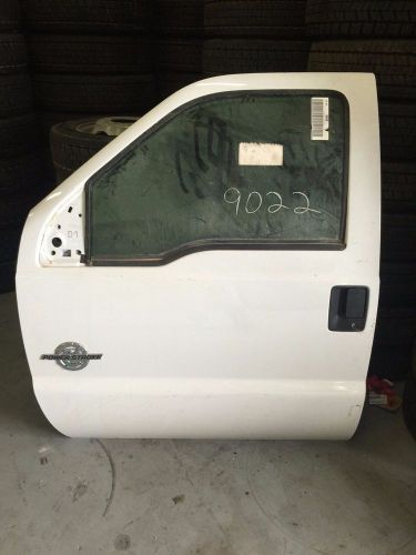 08-14 ford f350 f450 f550 super duty left lh door ( driver ) white front  door