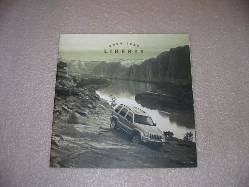 2004 jeep liberty sales brochure/book