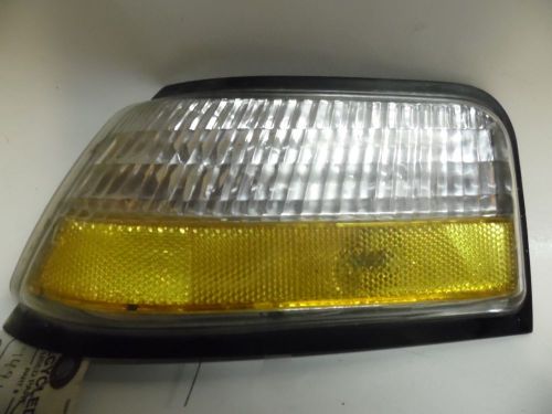 1989-1991 pontiac grand am &gt;&lt; park/turn/marker light &gt;&lt; left side