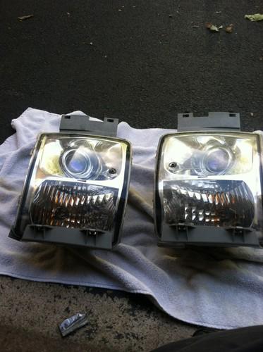 L and right fog light and turn signal assm for 2009 caddy