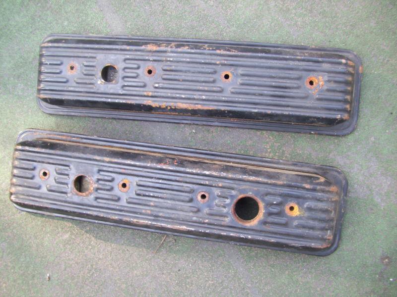 Small block chevrolet valve cover set camaro corvette $12.00