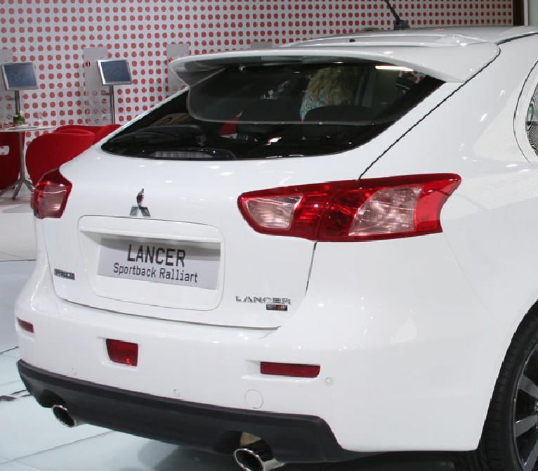 Painted mitsubishi lancer 5dr  factory style spoiler 2010-2013