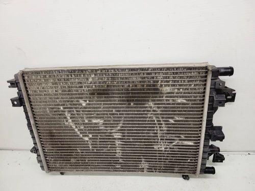 2013-2019 jaguar xj 3.0l coolant radiator oem 9w83 8k230 ab