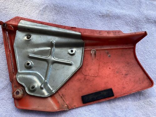 Honda xr 200r 1984 1985 side panel plate oem