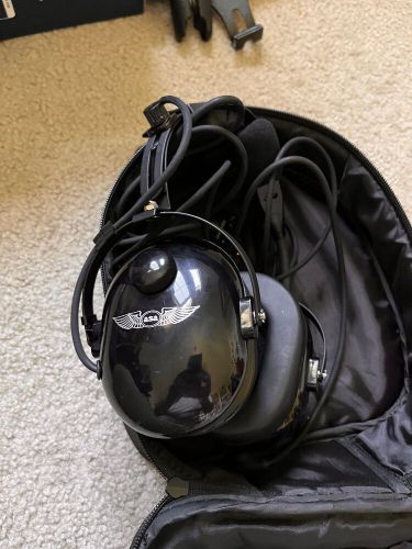 Asa airclassics headset hs-1a and asa single headset bag asa-bag-hs-1 combo