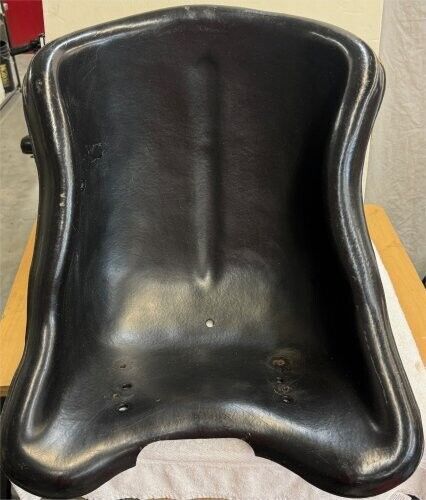 Xl fiberglass kart seat -- go kart