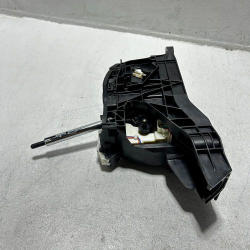 2018-2024 toyota camry transmission shift shifter gear selector lever oem