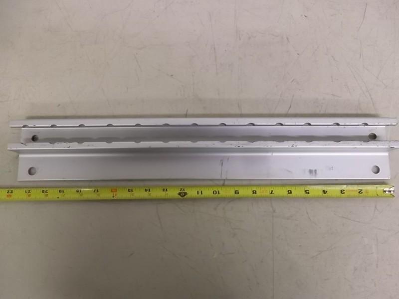 Bed floor rail  21 1/2" nissan titan / frontier *538715*